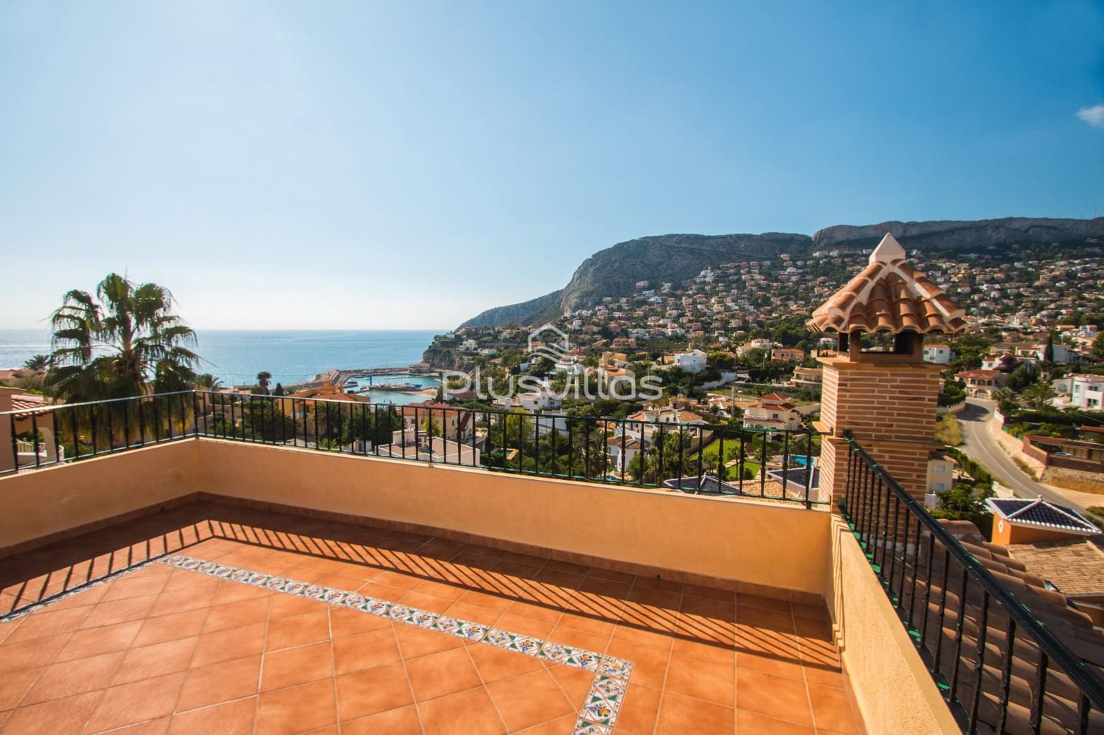 5 makuuhuone Huvila myytävänä paikassa Calpe / Calp mukana uima-altaan - 1 900 000 € (Ref: 5973294)