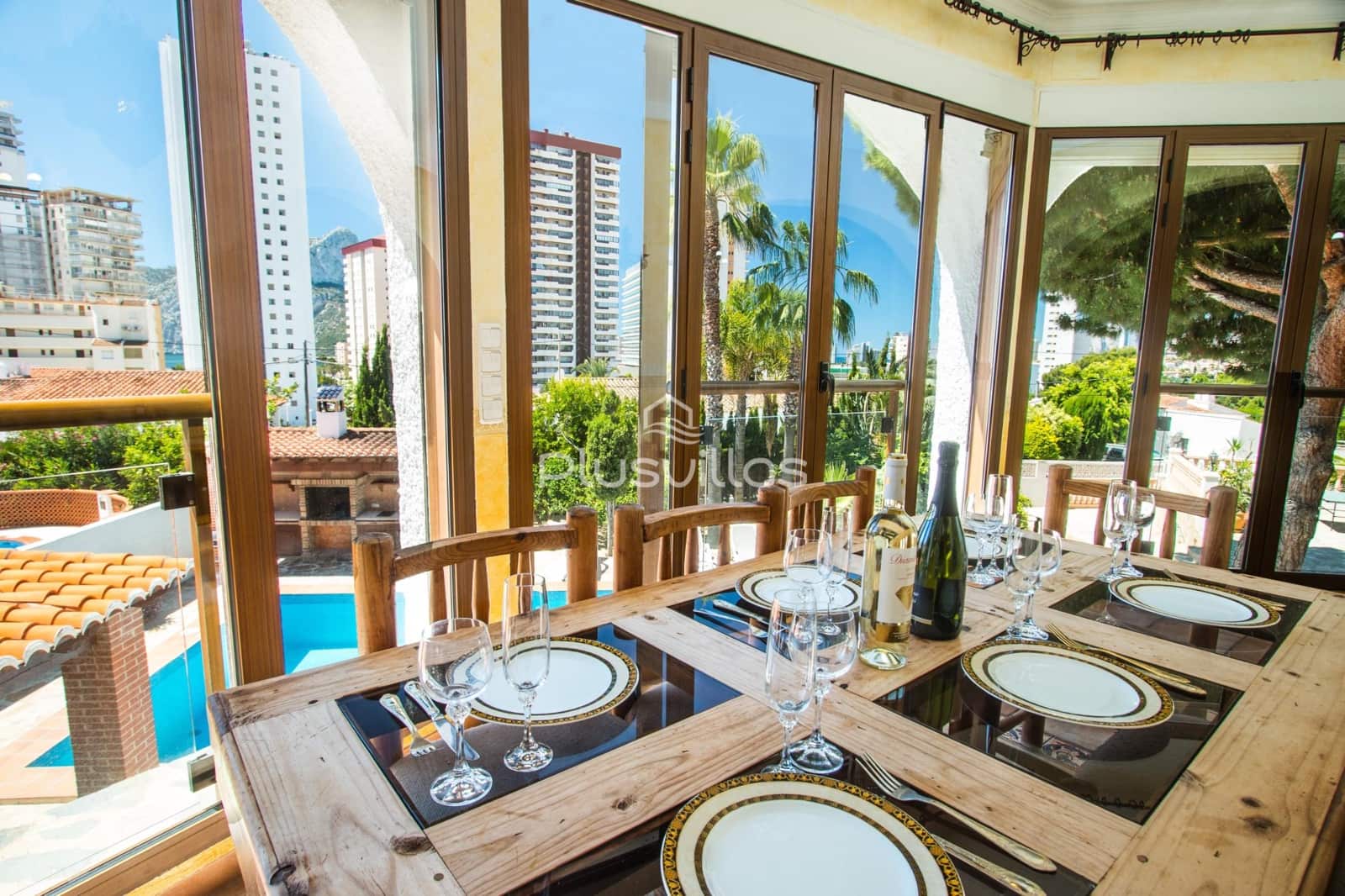 5 quarto Moradia para venda em Calpe / Calp com piscina - 790 000 € (Ref: 6279735)