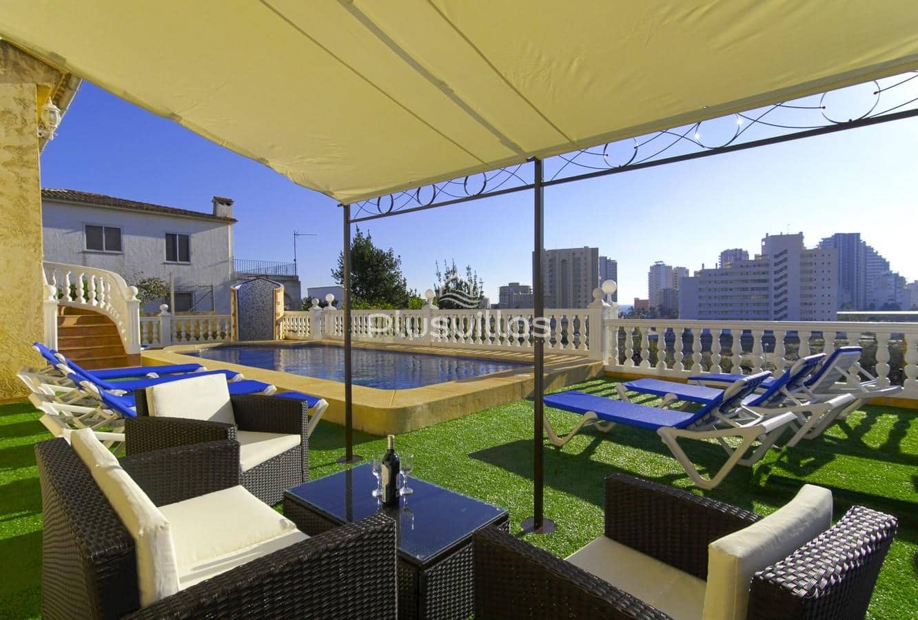 8 bedroom Villa for sale in Calpe / Calp with pool - € 900,000 (Ref: 6361817)