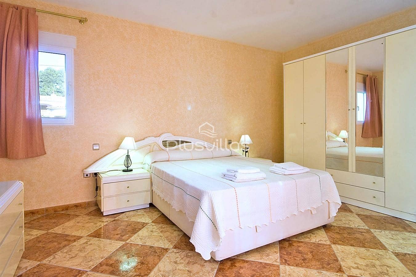 8 bedroom Villa for sale in Calpe / Calp with pool - € 900,000 (Ref: 6361817)