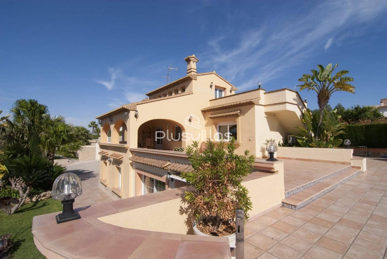 7 Zimmer Villa zu verkaufen in Benissa mit Pool - 2.500.000 € (Ref: 6361818)