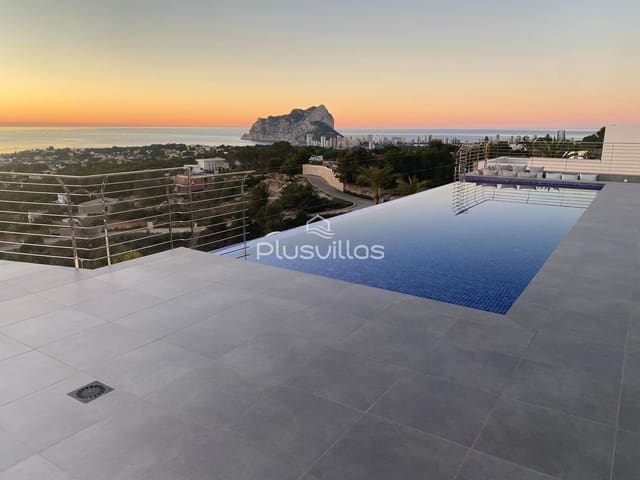 5 bedroom Villa for sale in Benissa with pool - € 2,450,000 (Ref: 6880648)