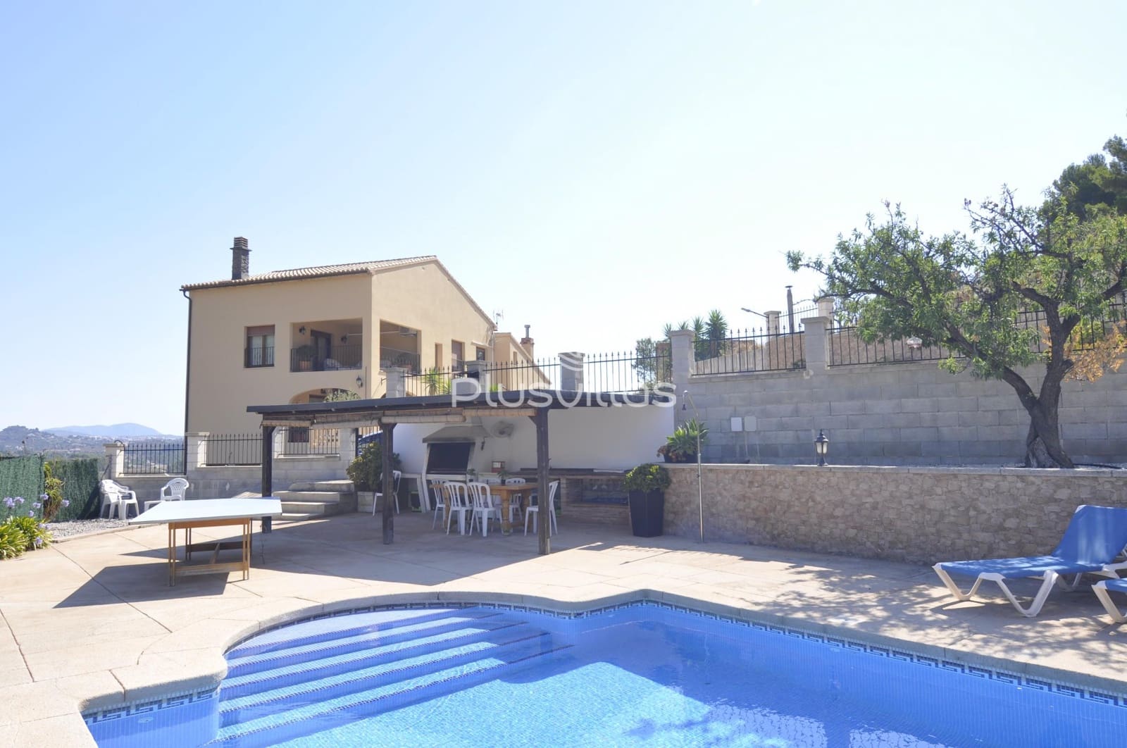 9 soverom Villa til salgs i Benissa med svømmebasseng - € 680 000 (Ref: 6975181)