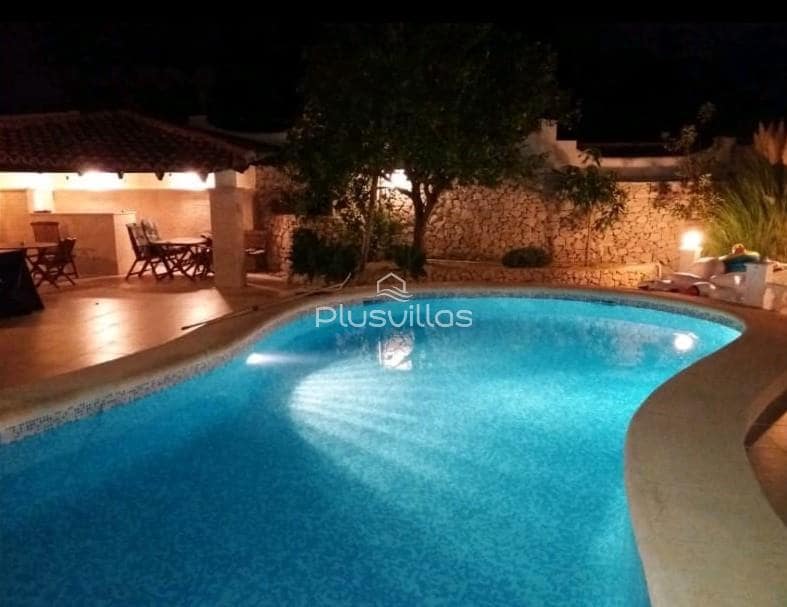 5 soveværelse Villa til salg i Calpe / Calp med swimmingpool - € 1.100.000 (Ref: 7107117)