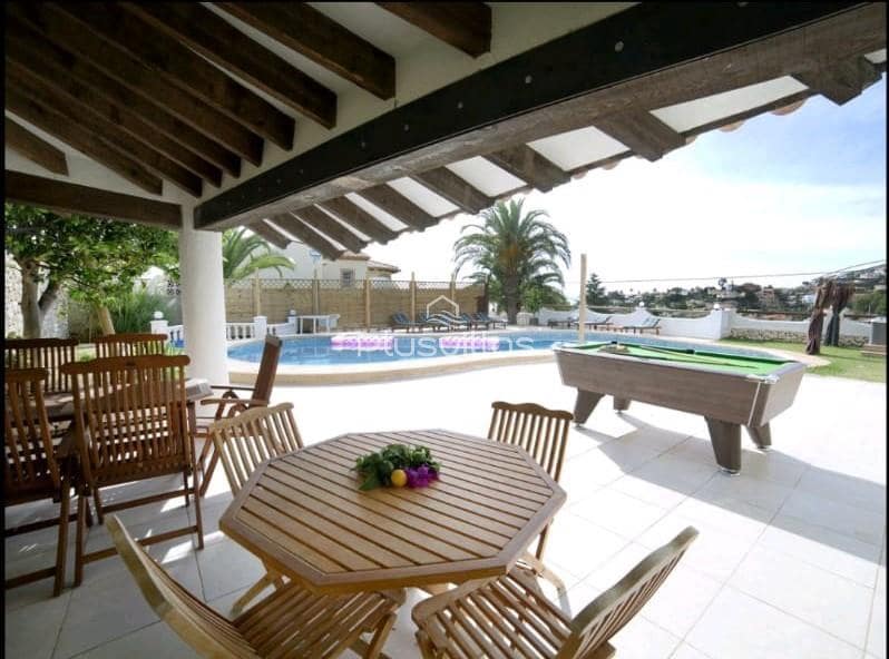 5 soveværelse Villa til salg i Calpe / Calp med swimmingpool - € 1.100.000 (Ref: 7107117)
