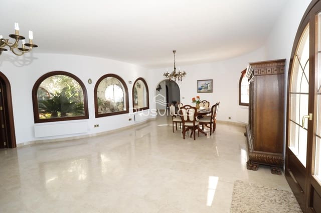 Chalet de 4 habitaciones en Altea en venta con piscina - 1.350.000 € (Ref: 7133712)