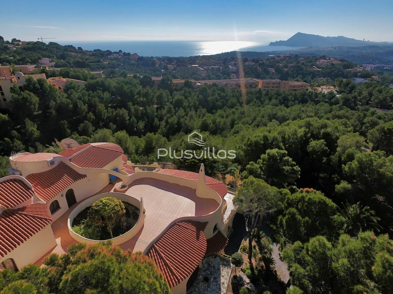 Chalet de 4 habitaciones en Altea en venta con piscina - 1.350.000 € (Ref: 7133712)