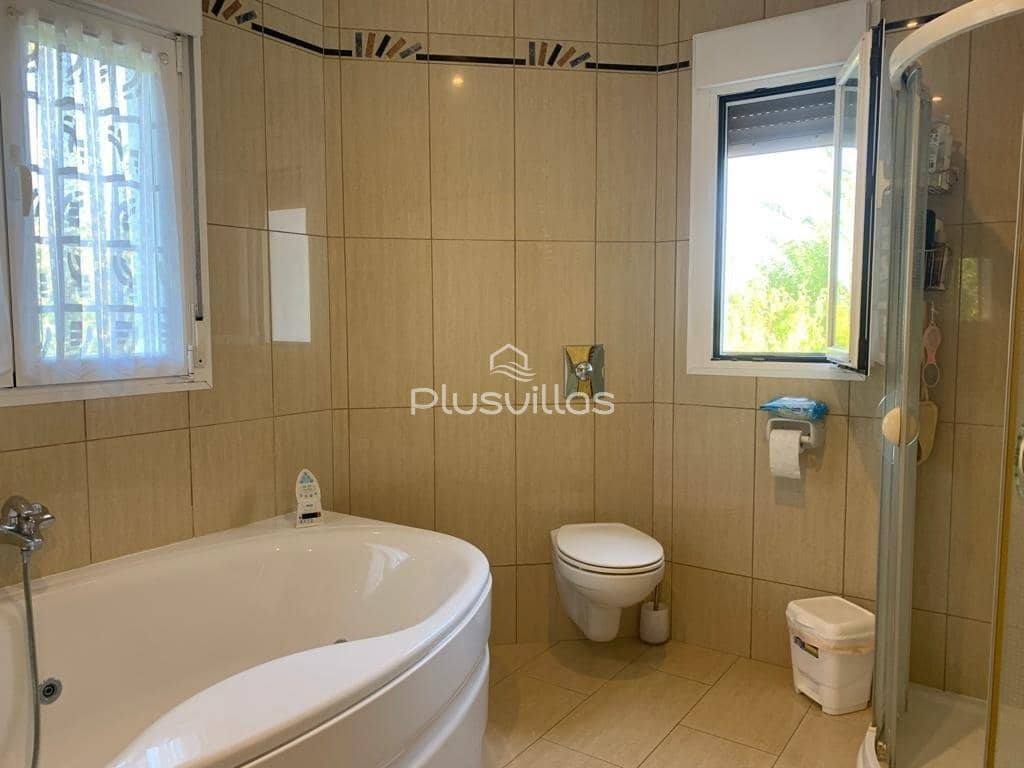 4 chambre Villa/Maison à vendre à Calpe / Calp avec piscine - 850 000 € (Ref: 7349262)