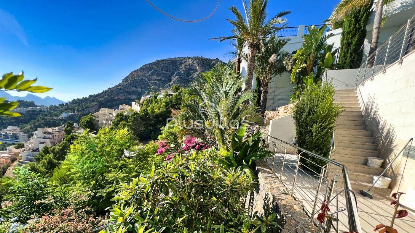 5 chambre Villa/Maison à vendre à Altea avec piscine - 2 480 000 € (Ref: 7455431)