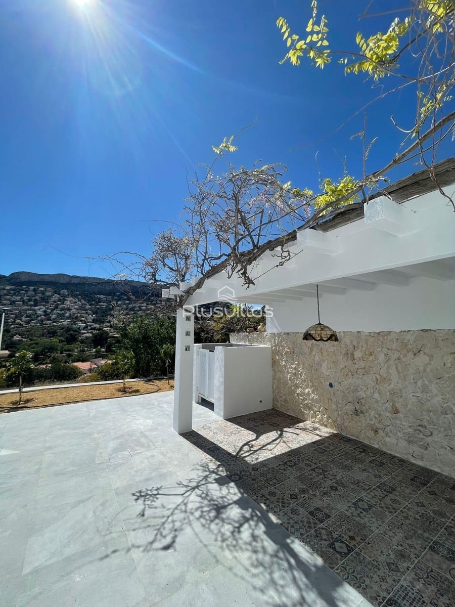 5 soverom Villa til salgs i Calpe / Calp med svømmebasseng - € 1 250 000 (Ref: 7472872)