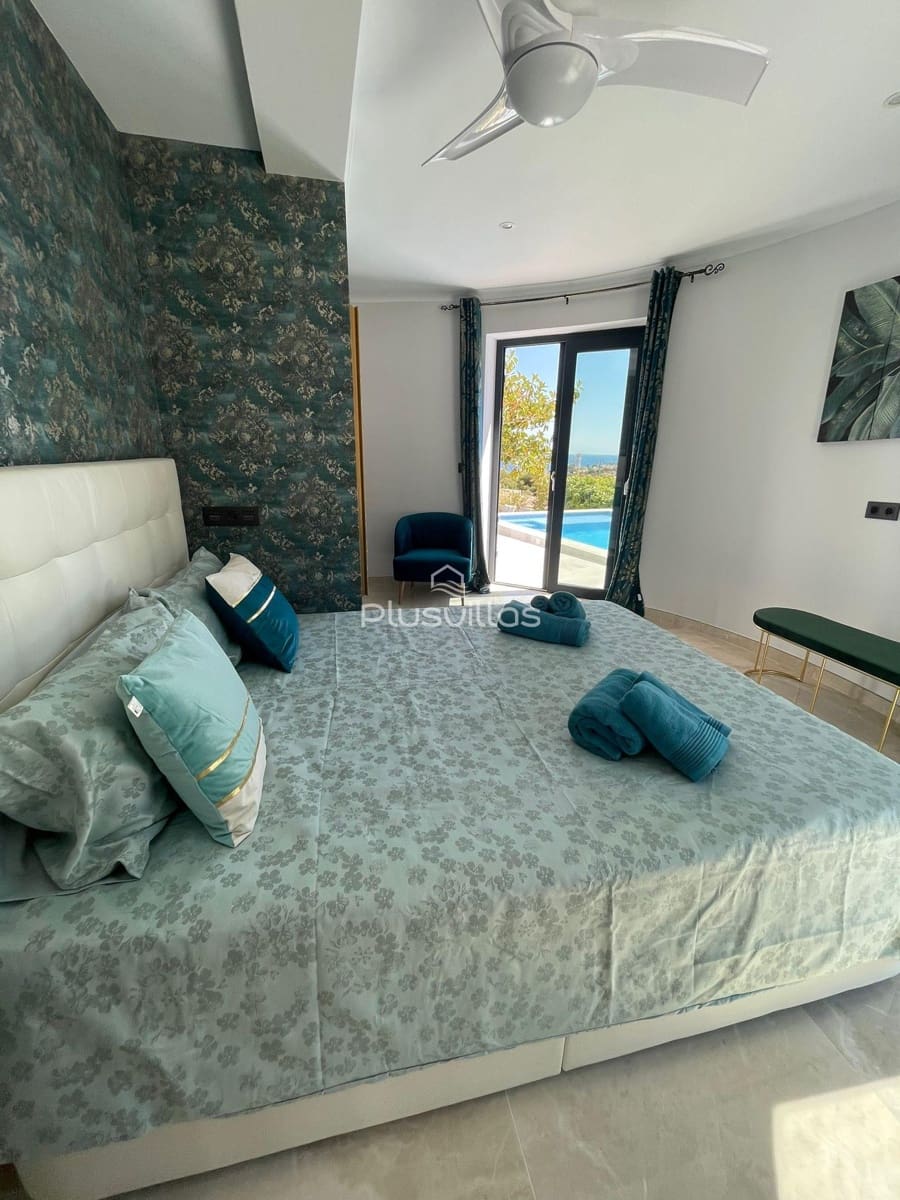 5 soverom Villa til salgs i Calpe / Calp med svømmebasseng - € 1 250 000 (Ref: 7472872)