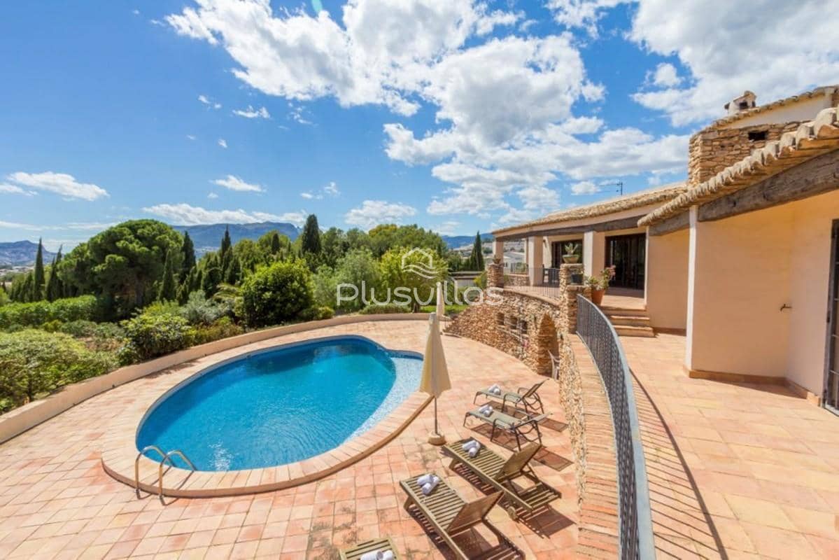 5 makuuhuone Huvila myytävänä paikassa Calpe / Calp mukana uima-altaan - 1 750 000 € (Ref: 7480067)