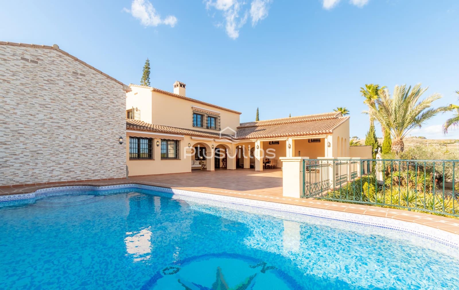 Chalet de 5 habitaciones en Benissa en venta con piscina - 1.900.000 € (Ref: 7560442)