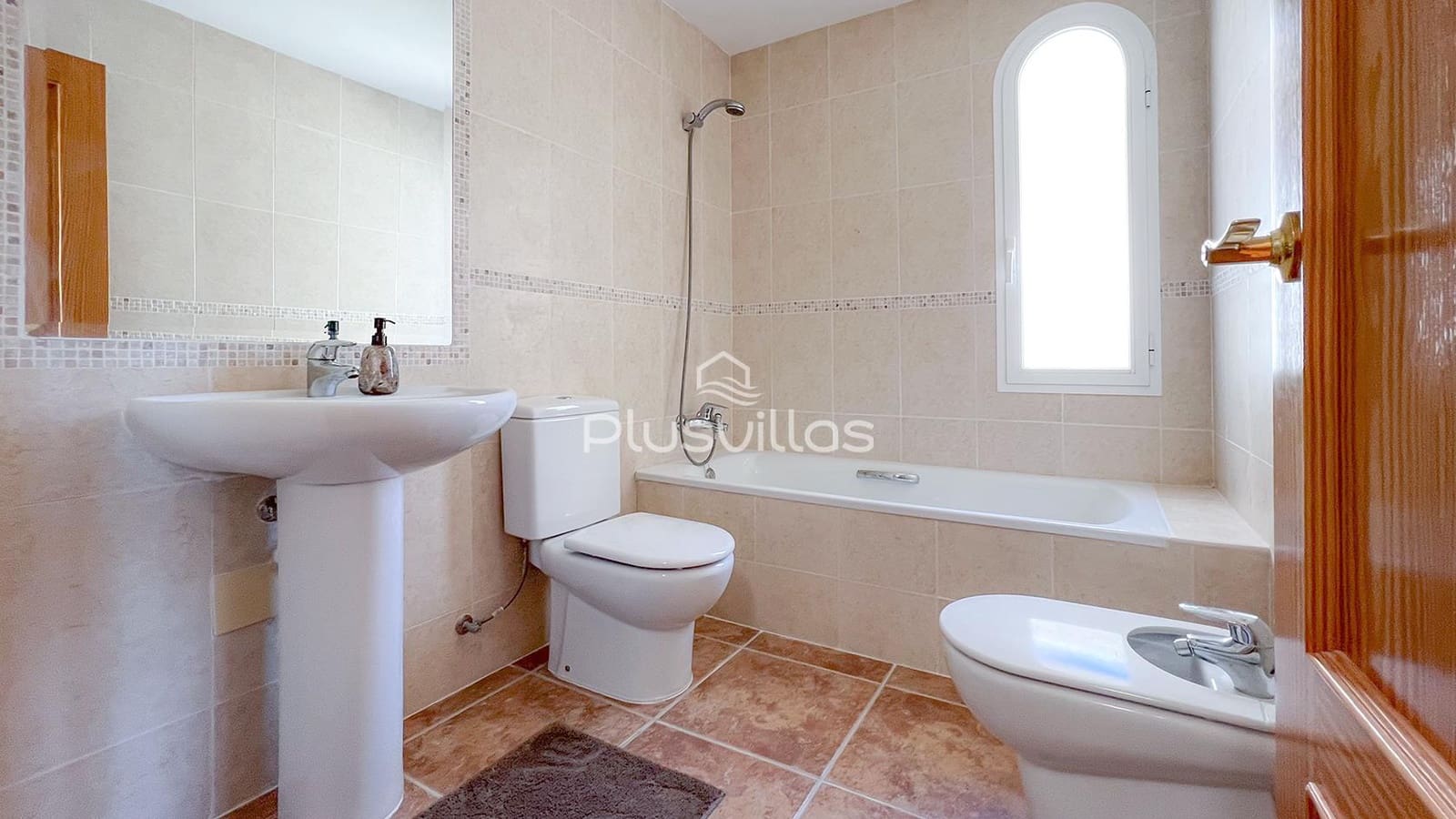 3 bedroom Apartment for sale in Calpe / Calp with pool - € 450,000 (Ref: 7630745)