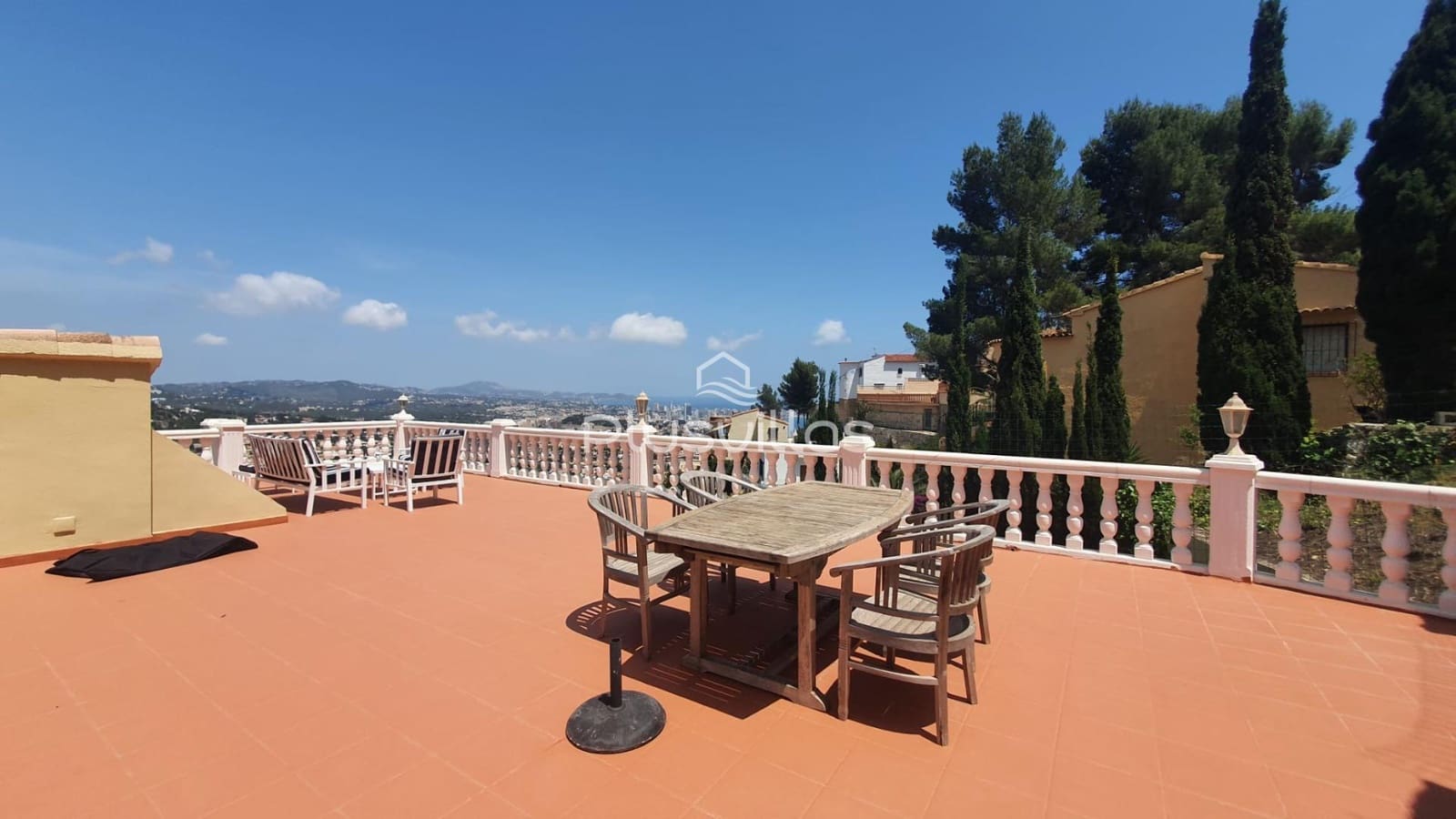 8 bedroom Villa for sale in Calpe / Calp with pool - € 786,000 (Ref: 7664022)