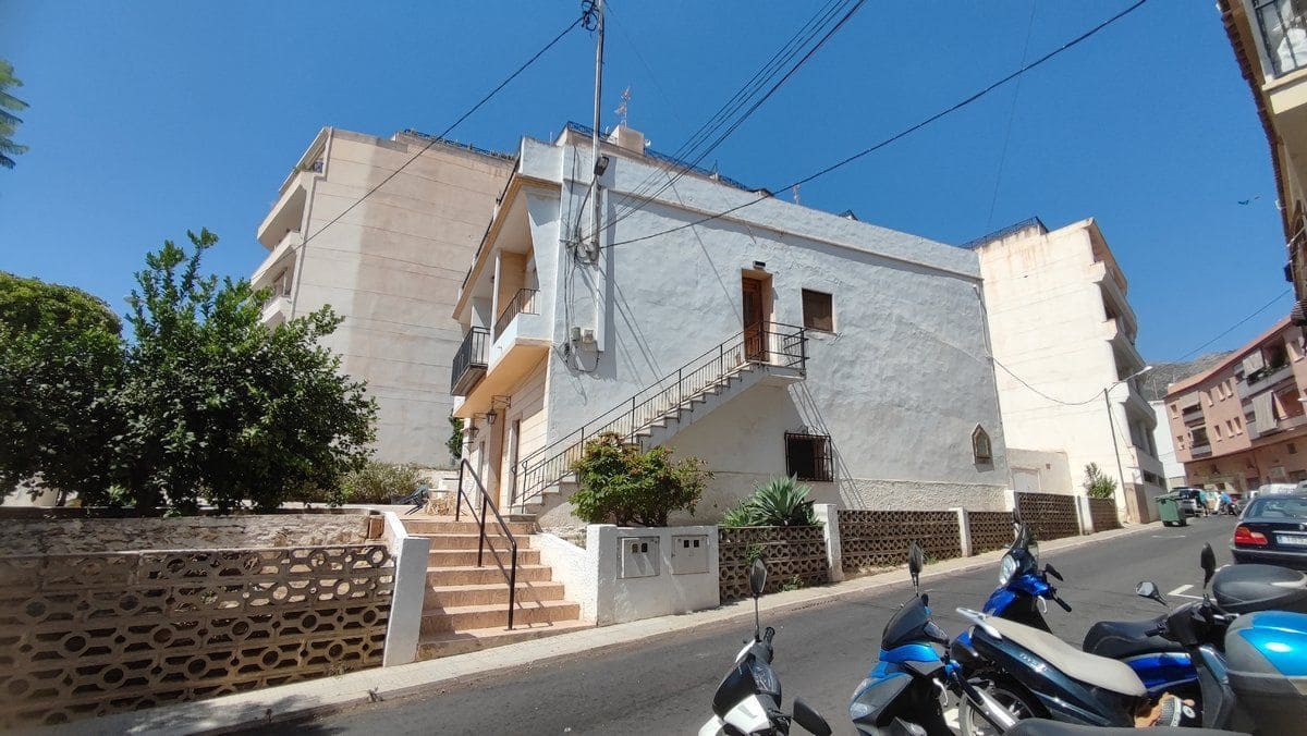 Villa till salu i Calpe / Calp - 895 000 € (Ref: 7783280)