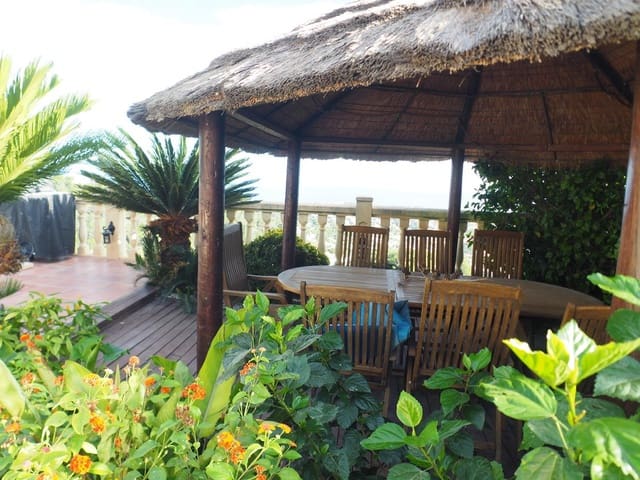 4 soverom Villa til salgs i Casco Urbano, Teulada-Moraira med svømmebasseng - € 1 350 000 (Ref: 7786421)