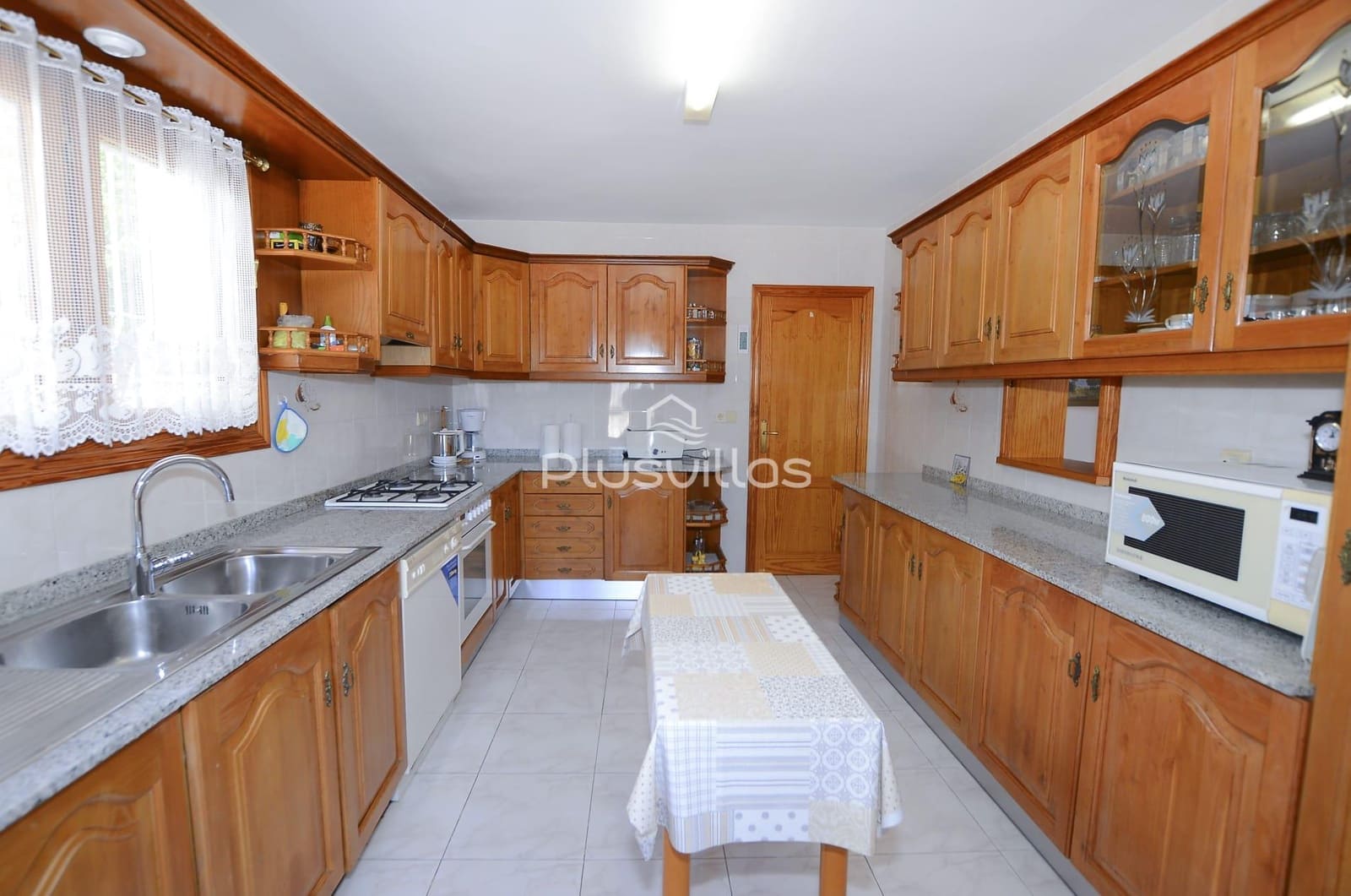 7 chambre Villa/Maison à vendre à Calpe / Calp avec piscine - 890 000 € (Ref: 7815457)