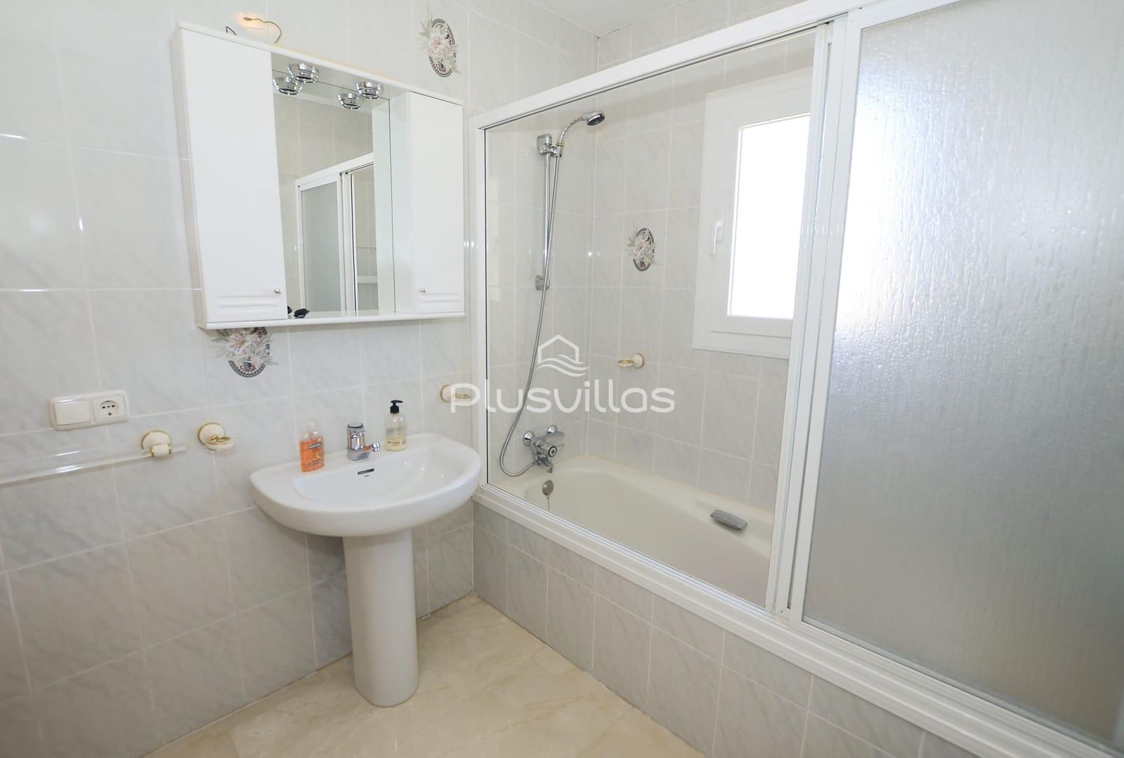 7 chambre Villa/Maison à vendre à Calpe / Calp avec piscine - 890 000 € (Ref: 7815457)