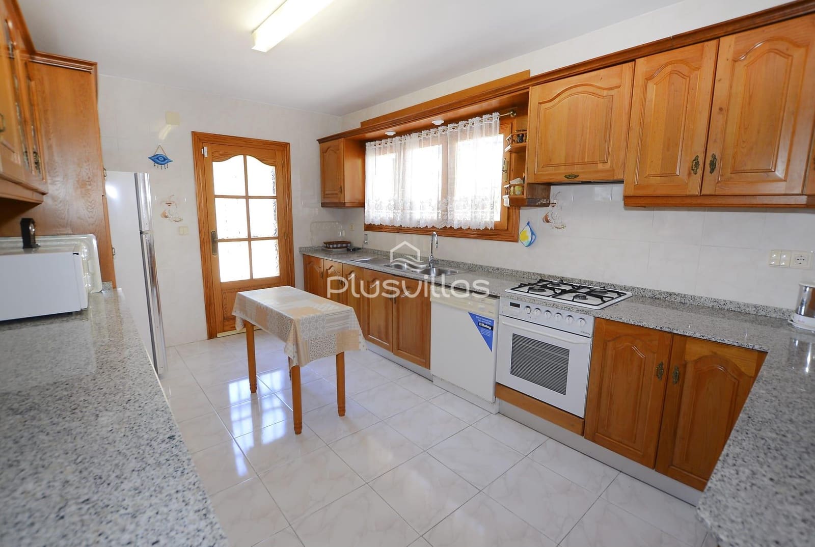 7 chambre Villa/Maison à vendre à Calpe / Calp avec piscine - 890 000 € (Ref: 7815457)