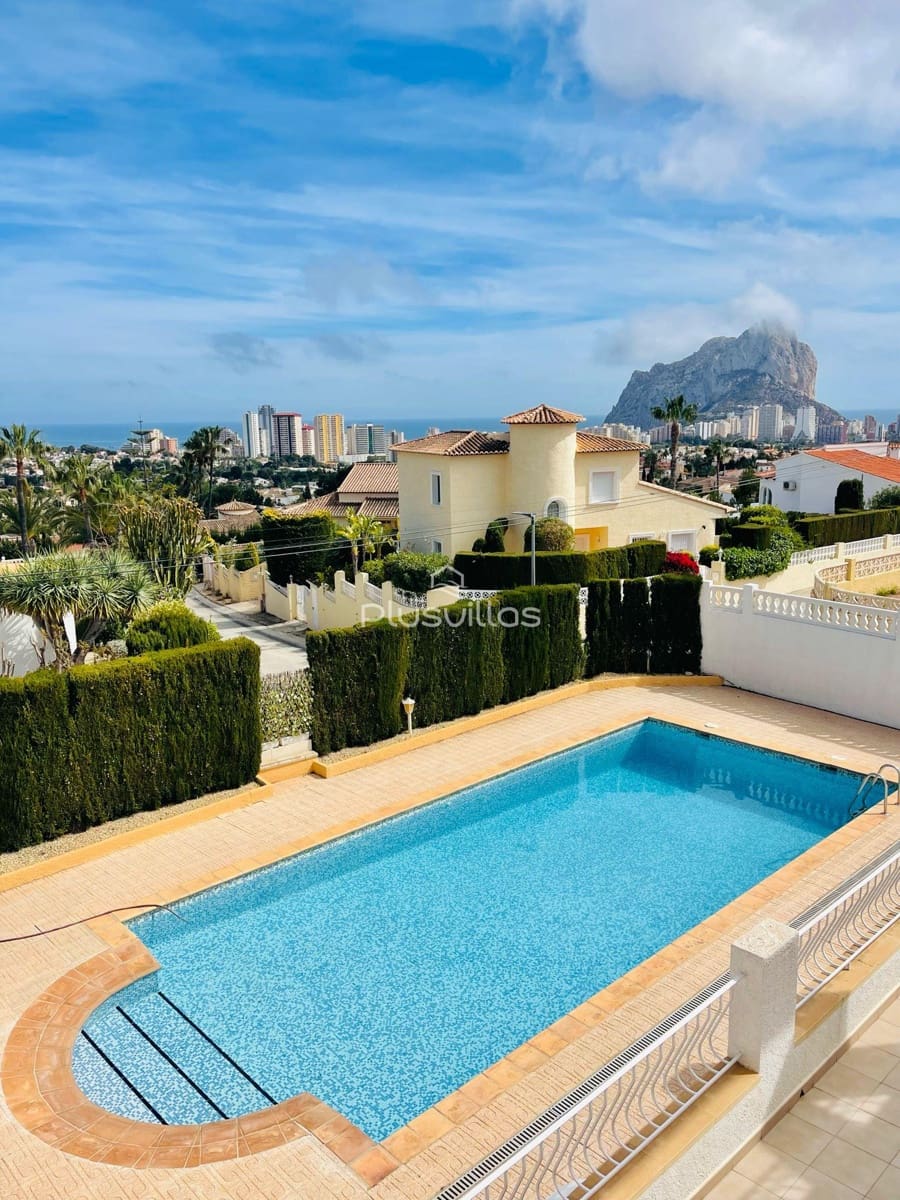 7 chambre Villa/Maison à vendre à Calpe / Calp avec piscine - 890 000 € (Ref: 7815457)