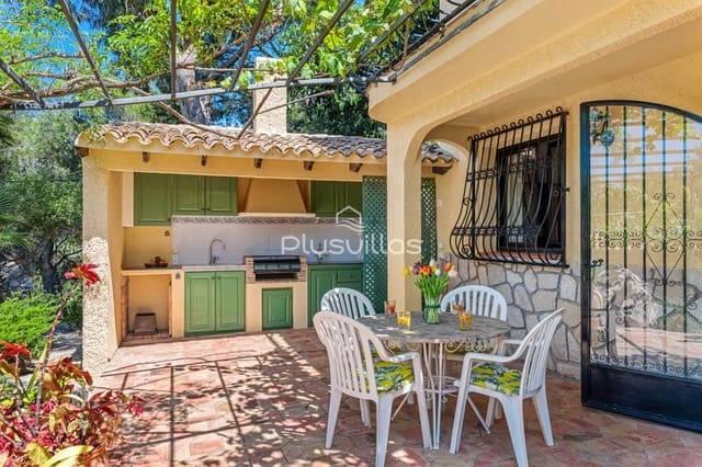 5 chambre Villa/Maison à vendre à Altea avec piscine - 1 590 000 € (Ref: 7855707)