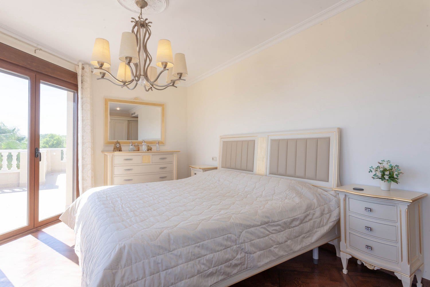 5 bedroom Villa for sale in Benissa with pool - € 2,990,000 (Ref: 7864588)