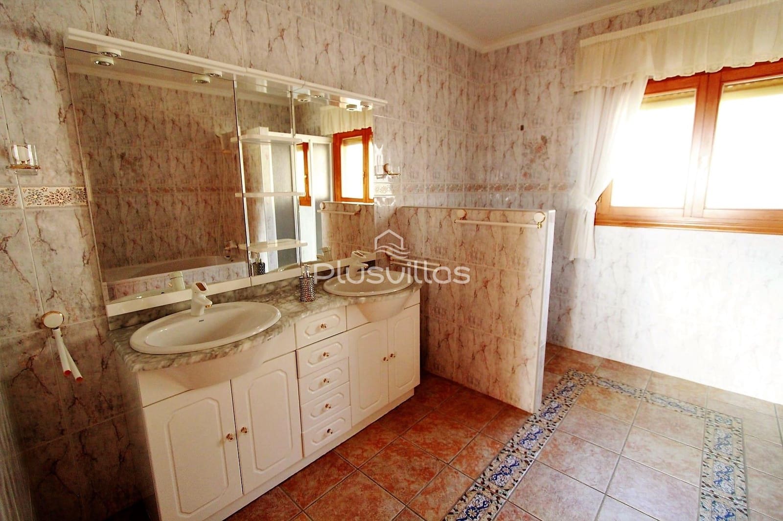 5 soveværelse Villa til salg i Calpe / Calp med swimmingpool - € 1.165.000 (Ref: 7873257)