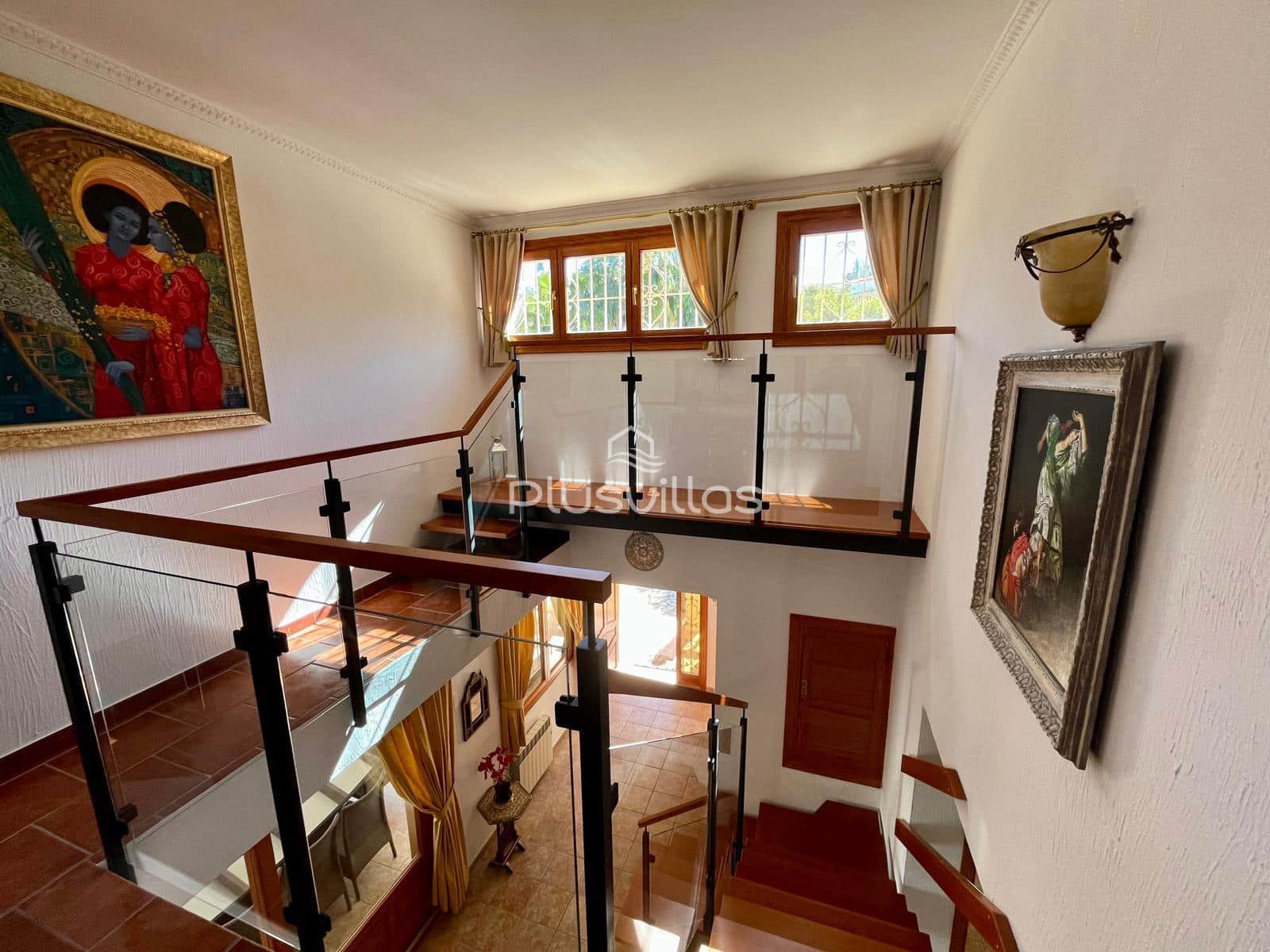 5 quarto Moradia para venda em Calpe / Calp com piscina - 1 165 000 € (Ref: 7873257)