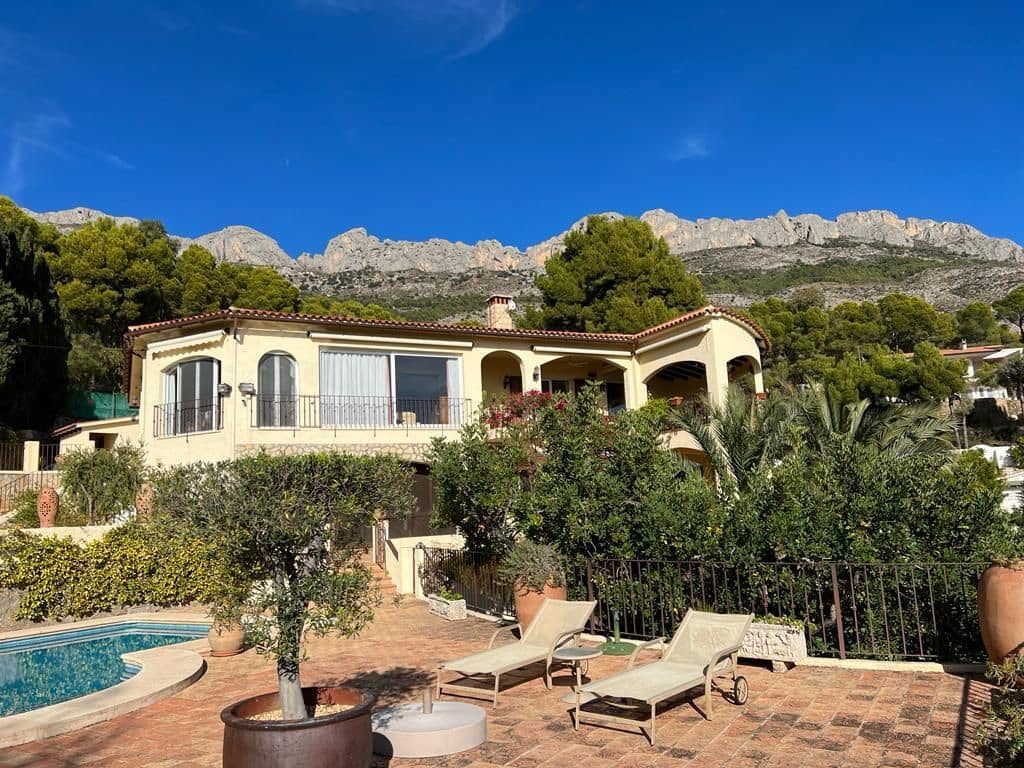 5 chambre Villa/Maison à vendre à Altea avec piscine - 1 375 000 € (Ref: 7991517)