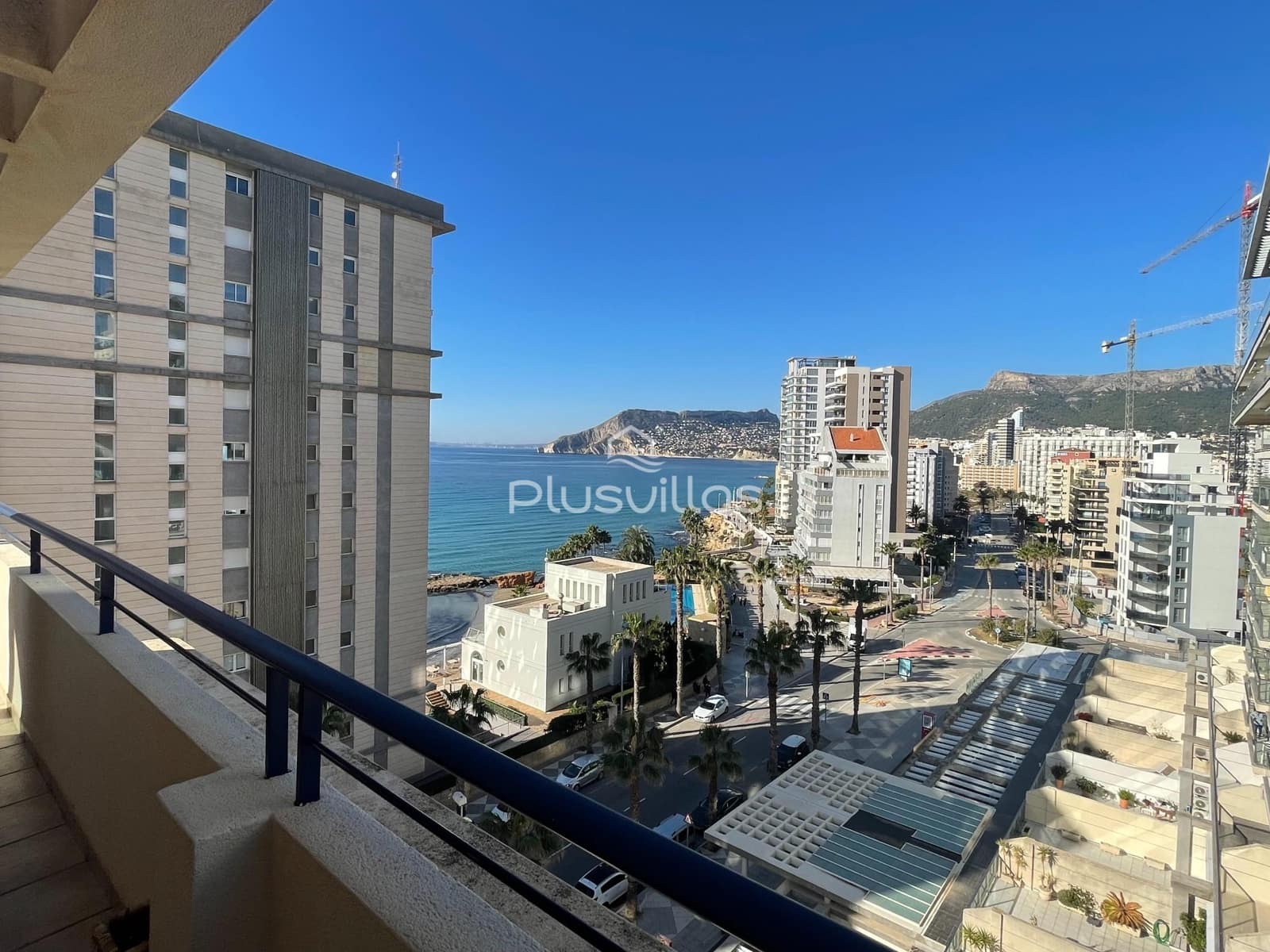 2 bedroom Apartment for sale in Calpe / Calp with pool - € 519,000 (Ref: 8085084)