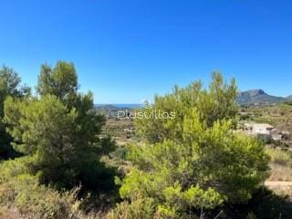 Tontti myytävänä paikassa Benissa - 110 000 € (Ref: 8126964)