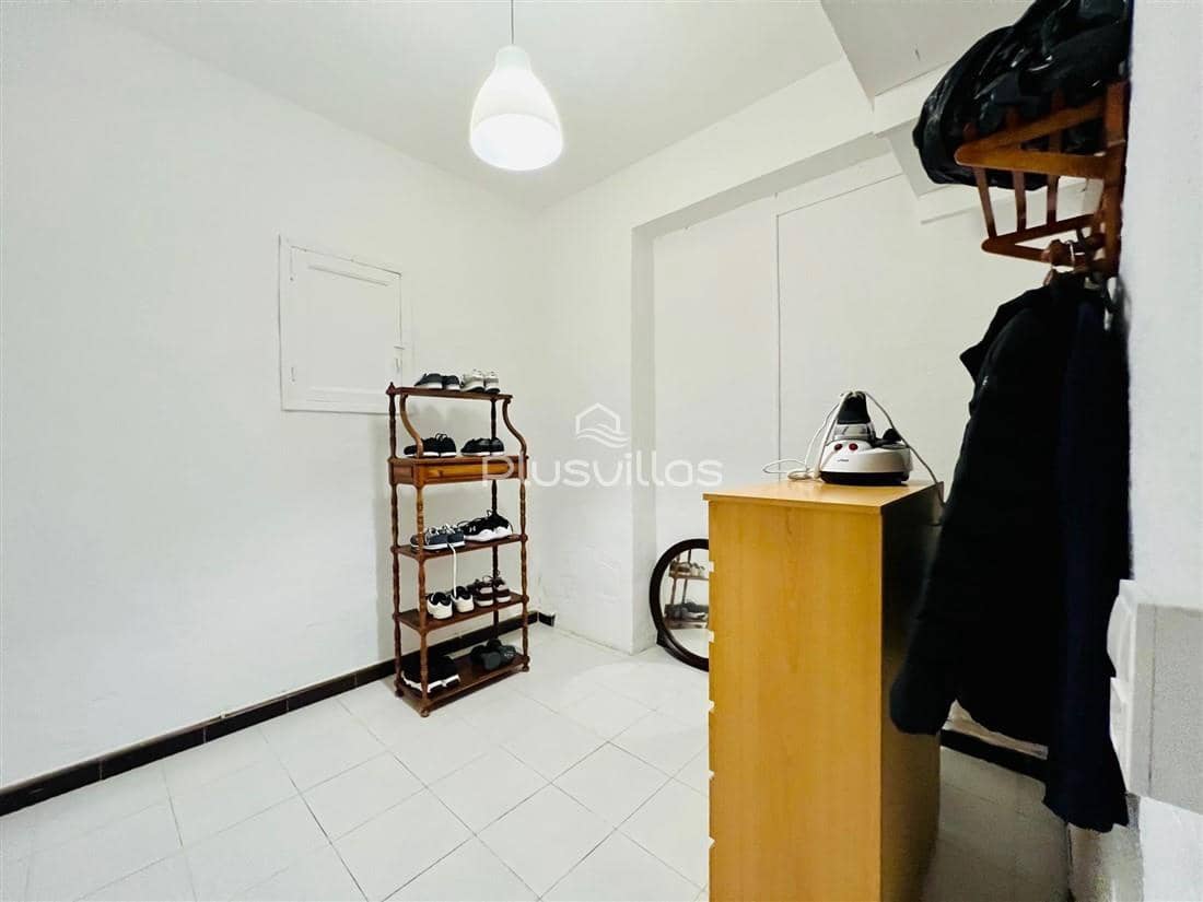 4 bedroom Commercial for sale in Calpe / Calp - € 250,000 (Ref: 8323048)