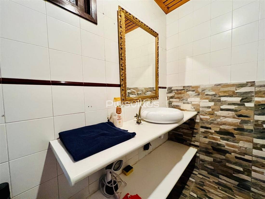 4 bedroom Commercial for sale in Calpe / Calp - € 250,000 (Ref: 8323048)