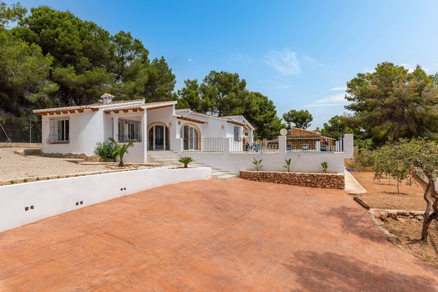 3 quarto Moradia para venda em Moraira com piscina - 745 000 € (Ref: 8440761)