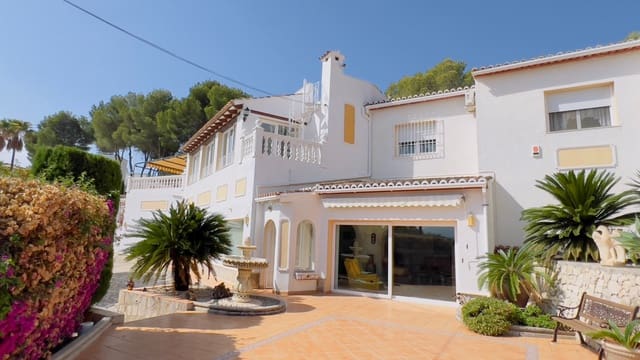 3 makuuhuone Huvila myytävänä paikassa Moravit - Cap Blanc, Teulada-Moraira mukana uima-altaan - 795 000 € (Ref: 8468187)