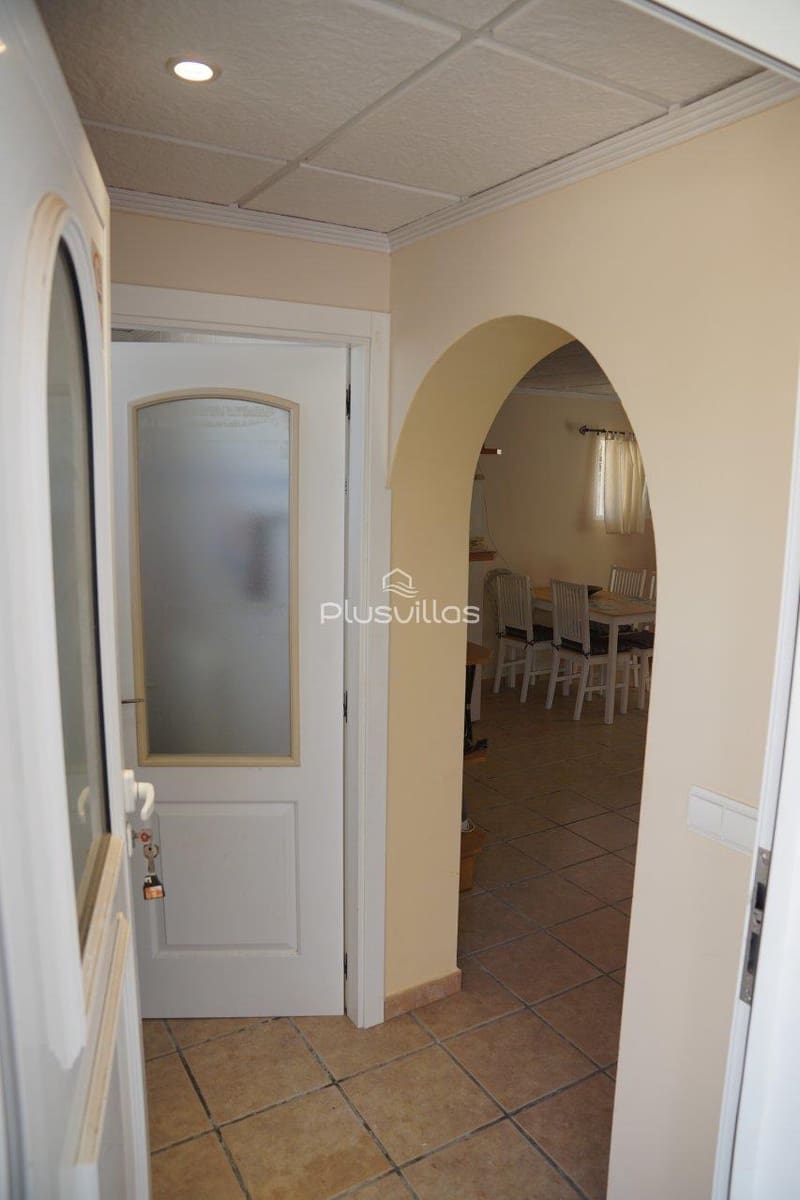 Chalet de 6 habitaciones en Calpe / Calp en venta con piscina - 665.000 € (Ref: 8497447)