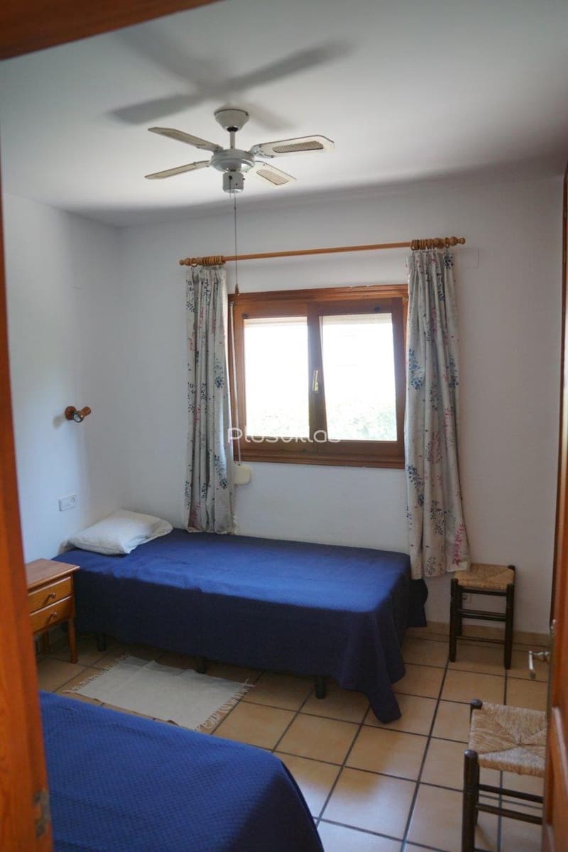 Chalet de 6 habitaciones en Calpe / Calp en venta con piscina - 665.000 € (Ref: 8497447)