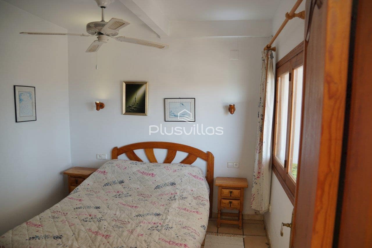 Chalet de 6 habitaciones en Calpe / Calp en venta con piscina - 665.000 € (Ref: 8497447)