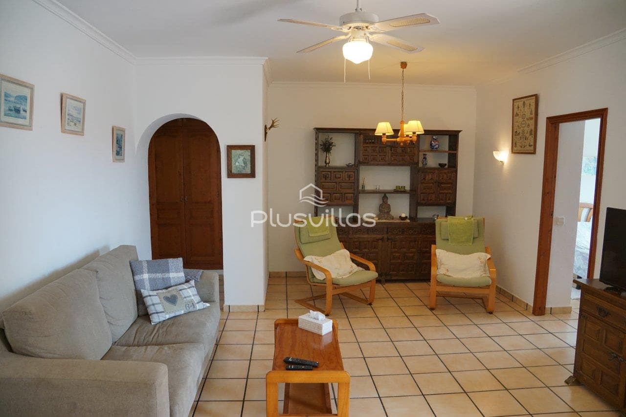 Chalet de 6 habitaciones en Calpe / Calp en venta con piscina - 665.000 € (Ref: 8497447)