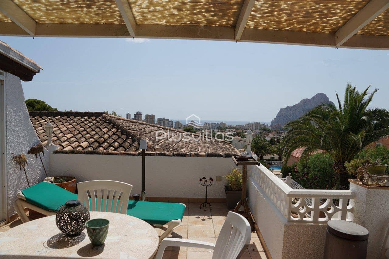 Chalet de 6 habitaciones en Calpe / Calp en venta con piscina - 665.000 € (Ref: 8497447)