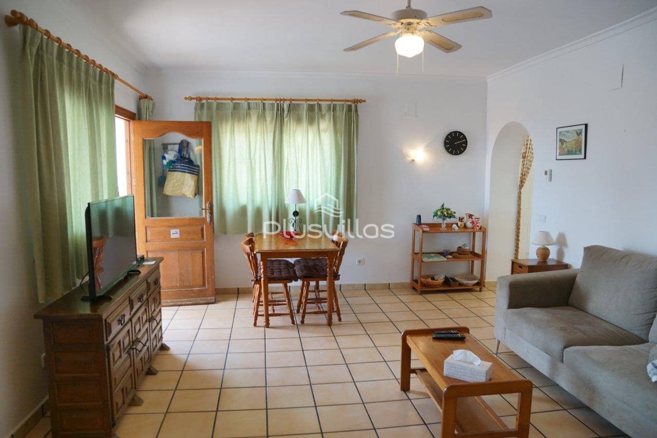 Chalet de 6 habitaciones en Calpe / Calp en venta con piscina - 665.000 € (Ref: 8497447)