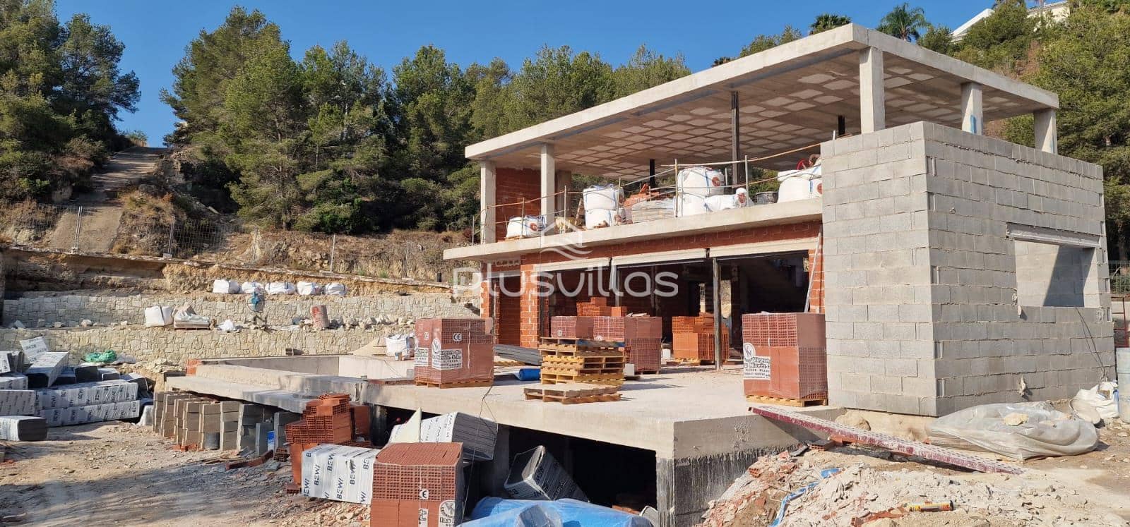 4 bedroom Villa for sale in Benissa with pool - € 1,600,000 (Ref: 8506128)