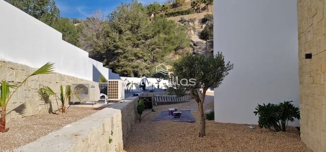 4 sypialnia Willa na sprzedaż w Benissa z basenem - 1 700 000 € (Ref: 8506128)