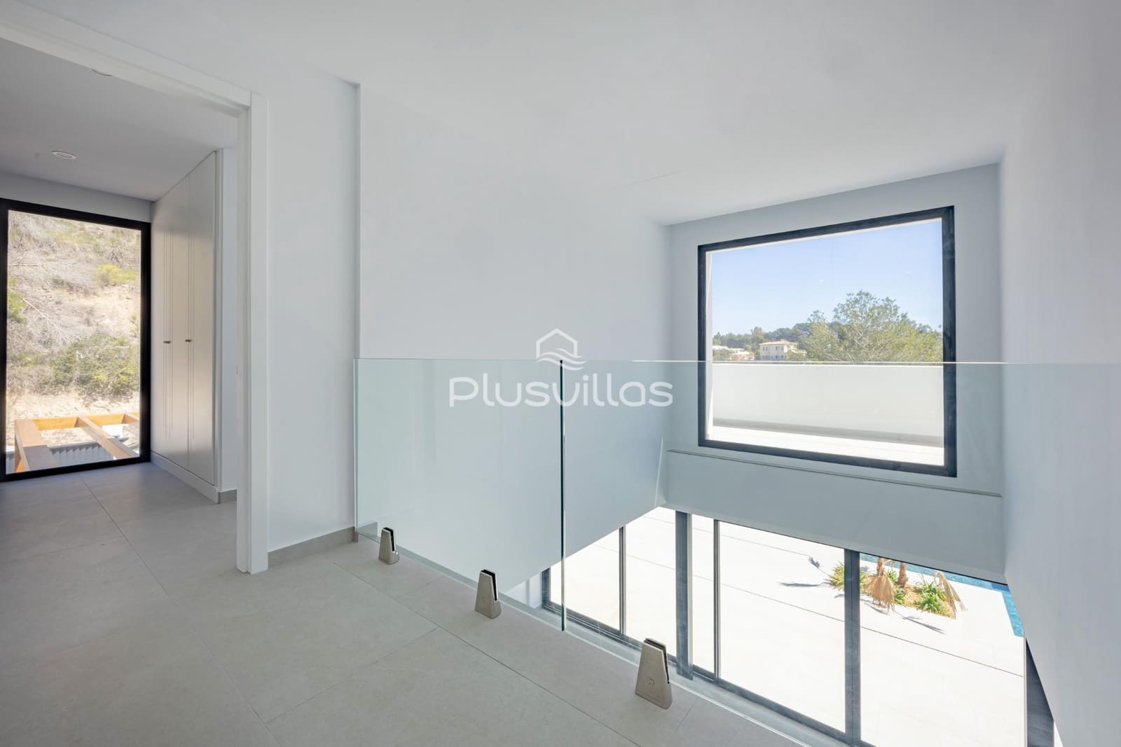 4 bedroom Villa for sale in Benissa with pool - € 1,700,000 (Ref: 8506128)
