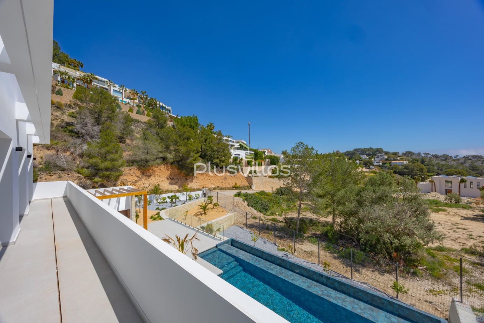 4 bedroom Villa for sale in Benissa with pool - € 1,700,000 (Ref: 8506128)