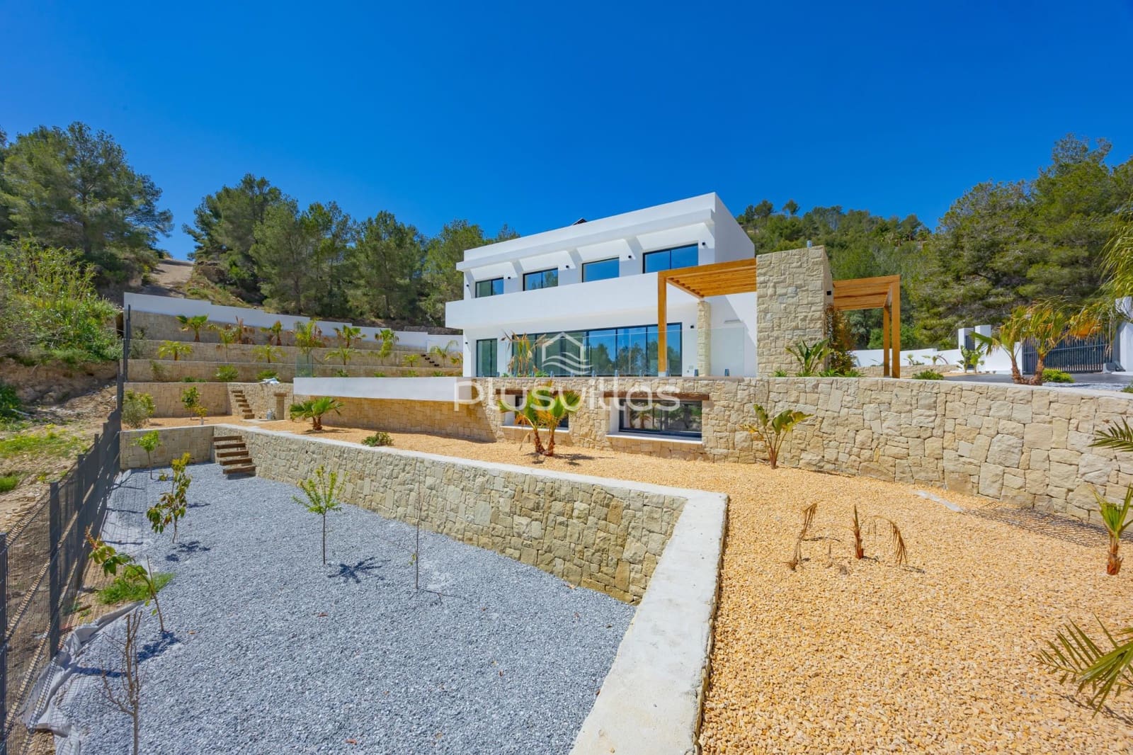 4 bedroom Villa for sale in Benissa with pool - € 1,700,000 (Ref: 8506128)