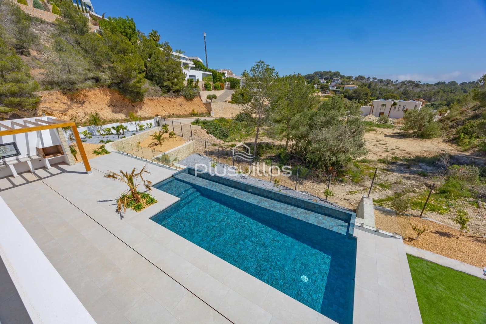 4 bedroom Villa for sale in Benissa with pool - € 1,700,000 (Ref: 8506128)