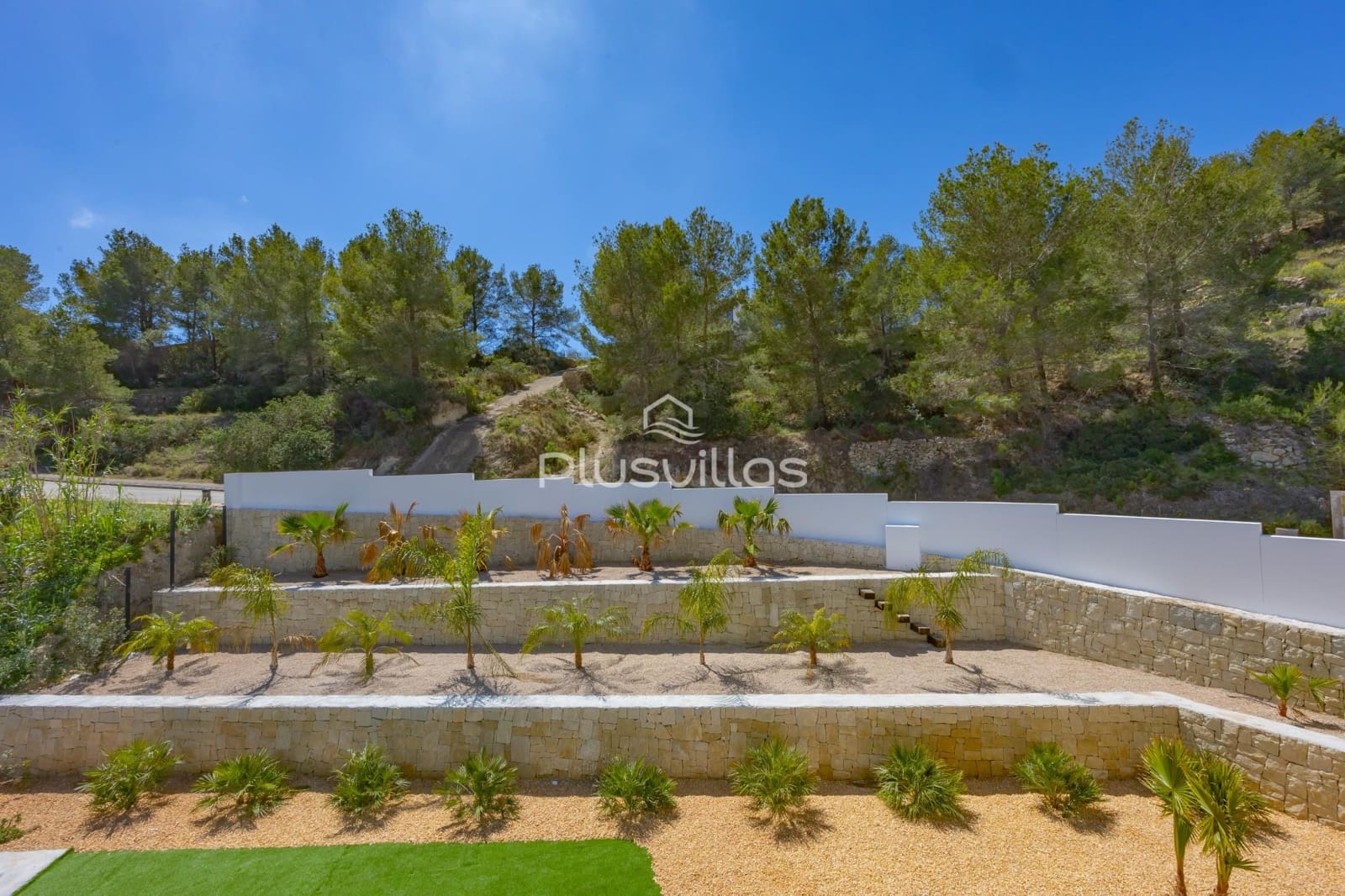 4 bedroom Villa for sale in Benissa with pool - € 1,700,000 (Ref: 8506128)