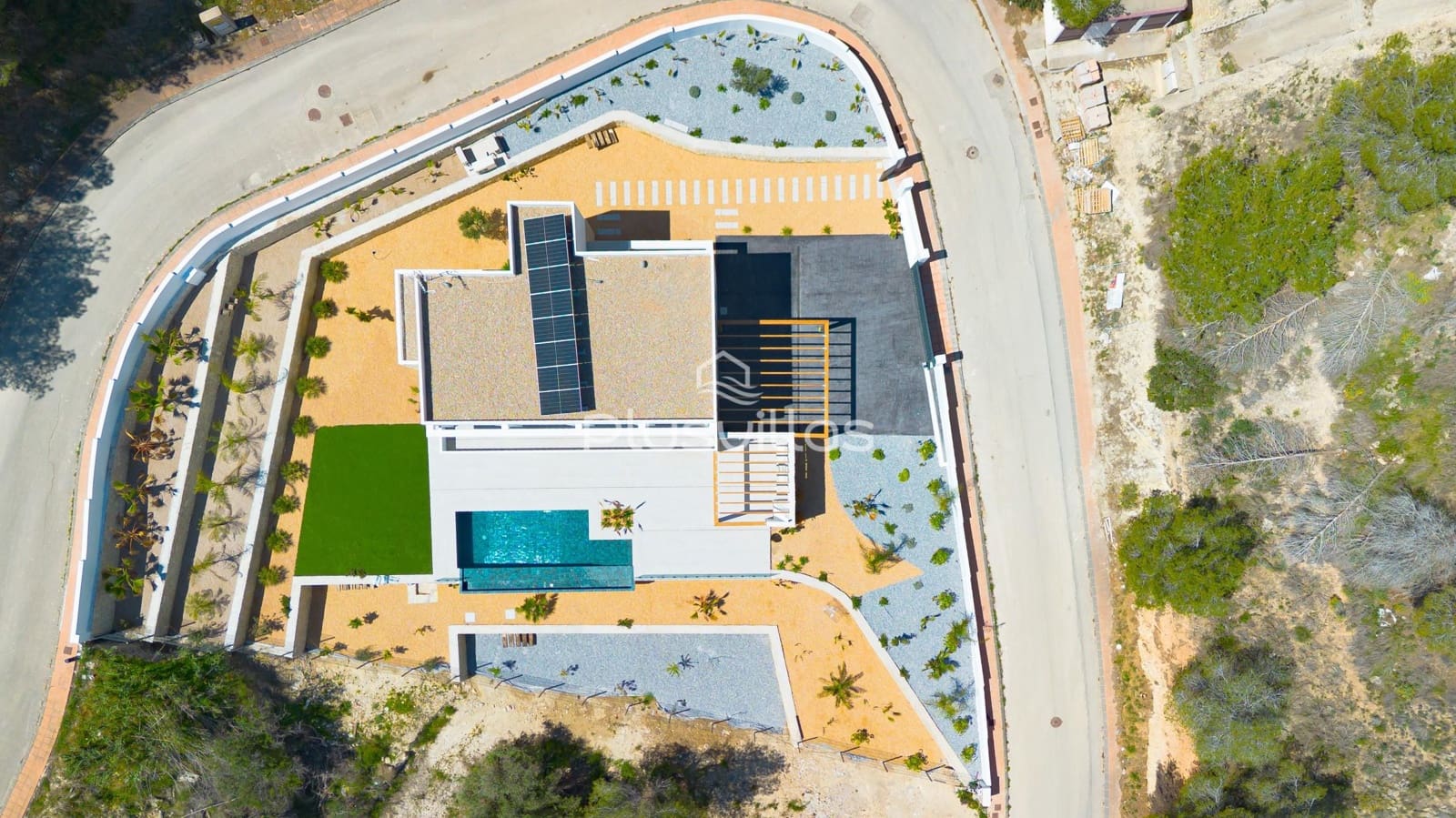 4 bedroom Villa for sale in Benissa with pool - € 1,700,000 (Ref: 8506128)
